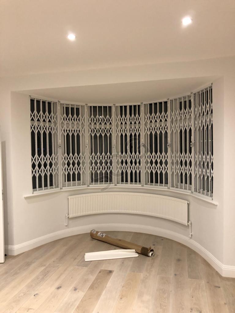 Collapsible Gates